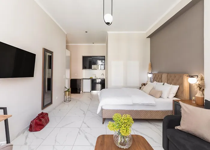 Black Onyx Comfort - Elegant Stay- Center Next To Airport Bus 公寓