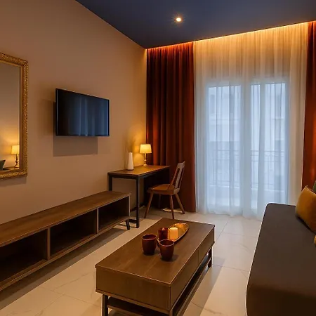 Black Onyx Comfort - Elegant Stay- Center Next To Airport Bus