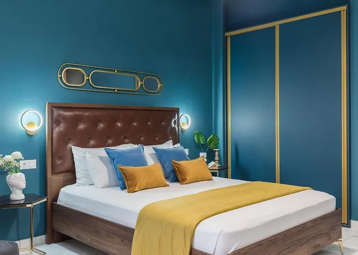 Black Onyx Comfort - Elegant Stay- Center Next To Airport Bus Apartmán *